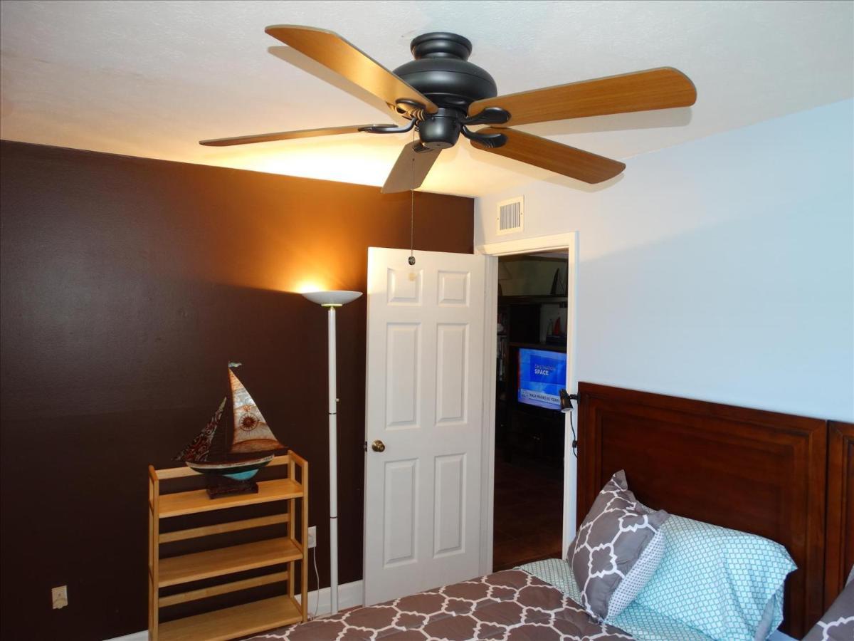 Quiet Vista Del Mar 2 Bedroom Condo Beachfront Property Cocoa Beach Buitenkant foto