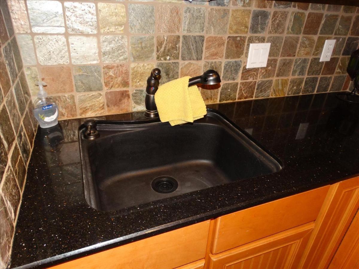 Quiet Vista Del Mar 2 Bedroom Condo Beachfront Property Cocoa Beach Buitenkant foto